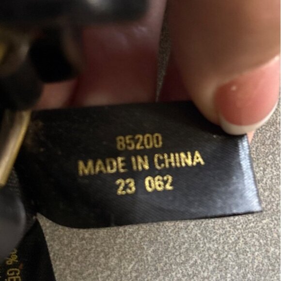 Etienne Aigner Black Leather Shoulder Bag Multiple Compartments Top Zipper - Picture 10 of 10